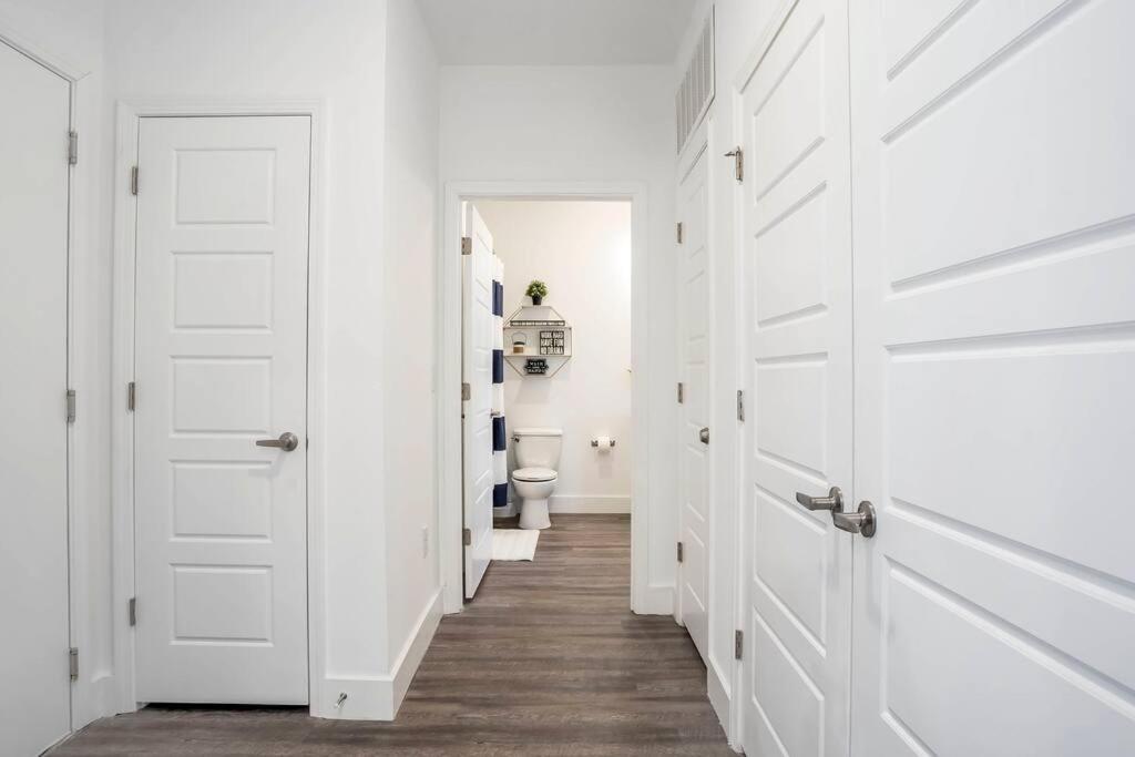 Swanky Atlanta Apartment Luaran gambar